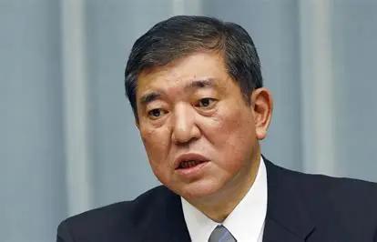 日本前首相石破茂近日接受采访，说了一段在日本政坛相当罕见的话。他明确表示反对安倍