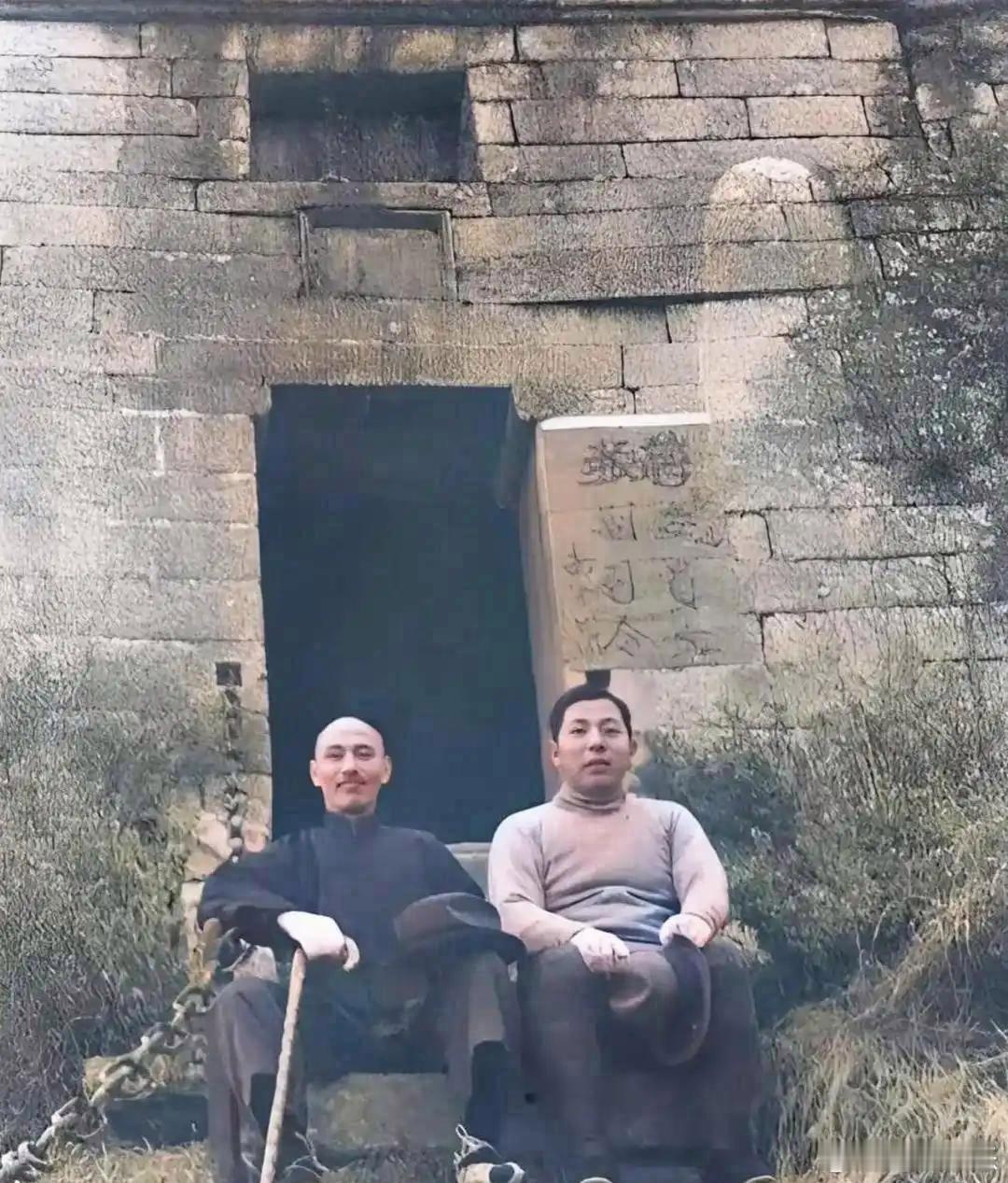 这才是张学良和蒋介石的真实样貌！这不是影视剧演绎的画面，也不是演员扮演的模样，而