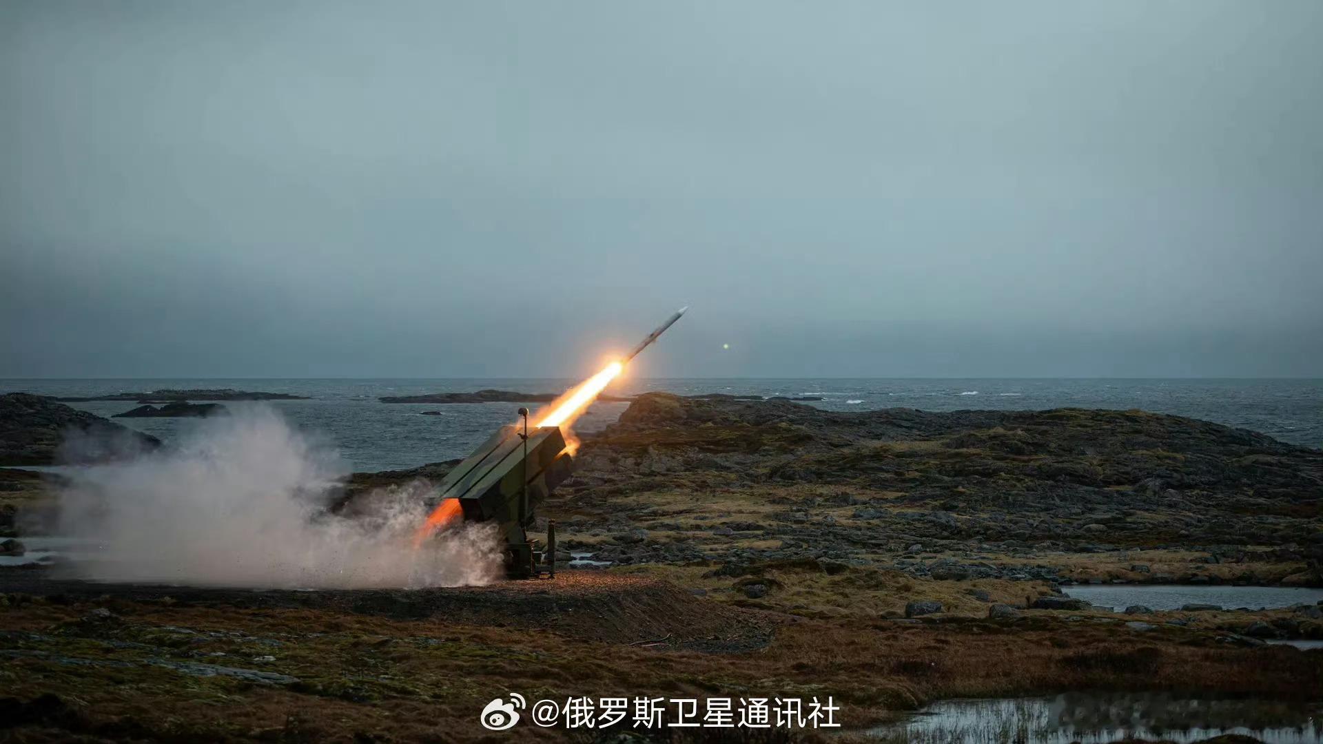 【台湾地区拟采购462枚美制增程型导弹】据台湾地区媒体报道，台湾地区计划为其12
