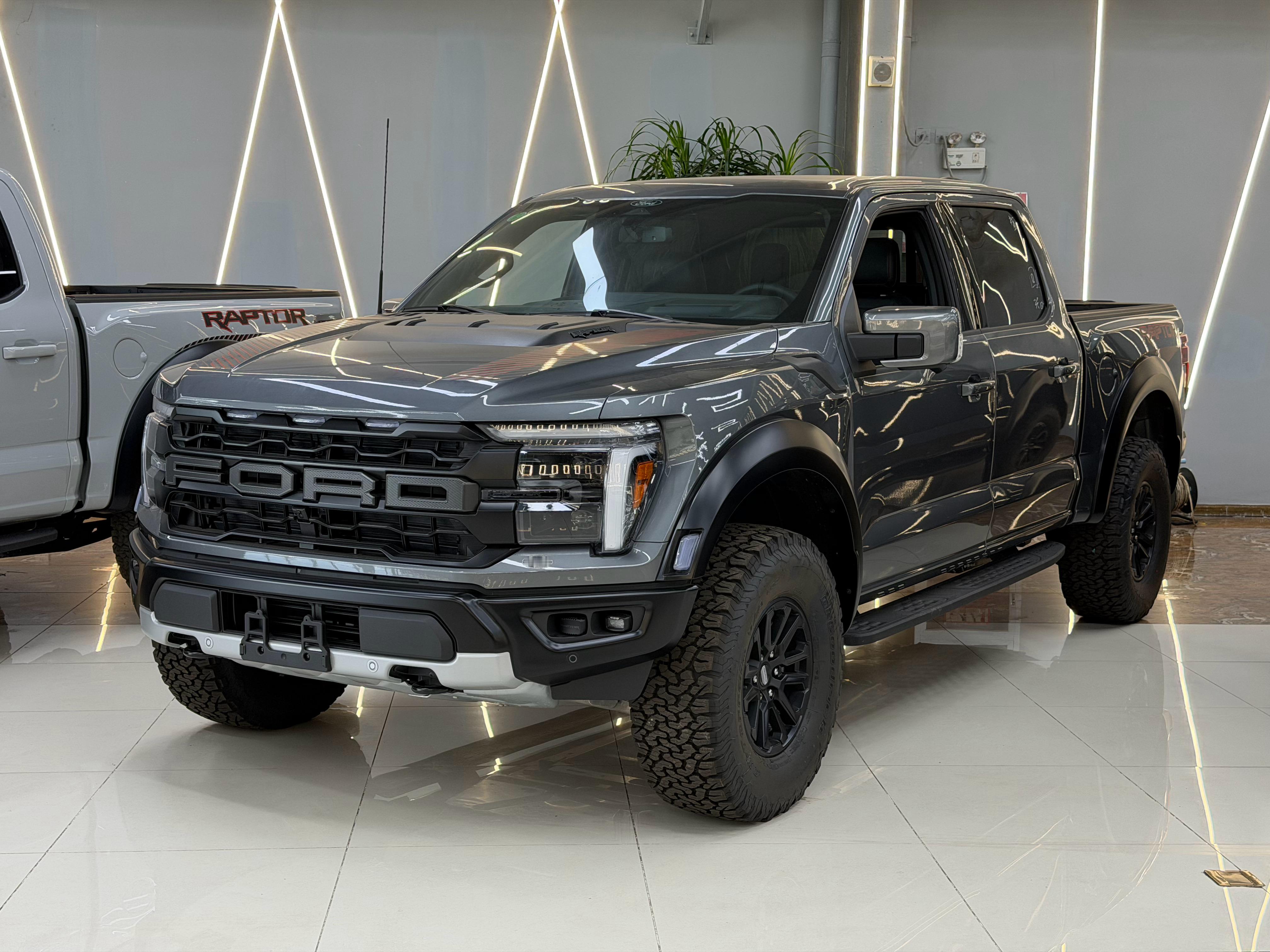 2月在长春3月在新疆广州4月大连现在天津回来看看这大皮卡是真带劲！就是吧看