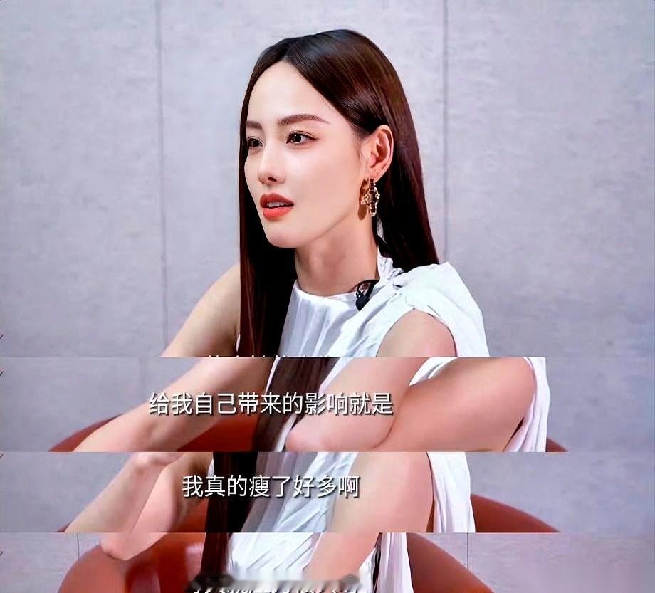 听说，新的人，婚房备好了，月子中心订好了，名分体面全给足了。我脑子里“嗡”的一