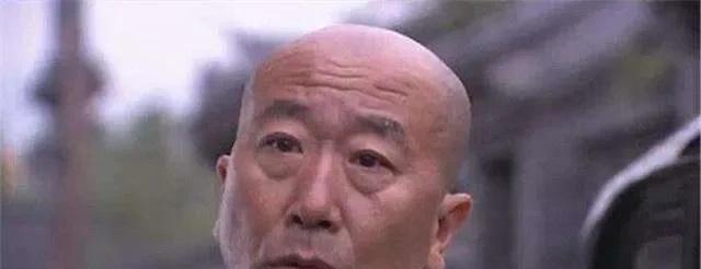 雷恪生60岁时，演了《大宅门》的王喜光。导演郭宝昌说：“最值得敬佩的演员”。可雷