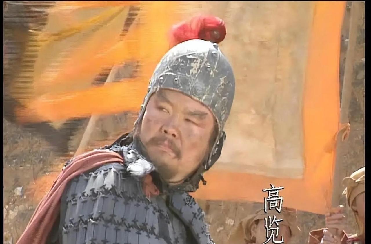 袁绍手下有四员大将，号称“河北四庭柱”，分别是颜良、文丑、张郃和高览。按理说，高