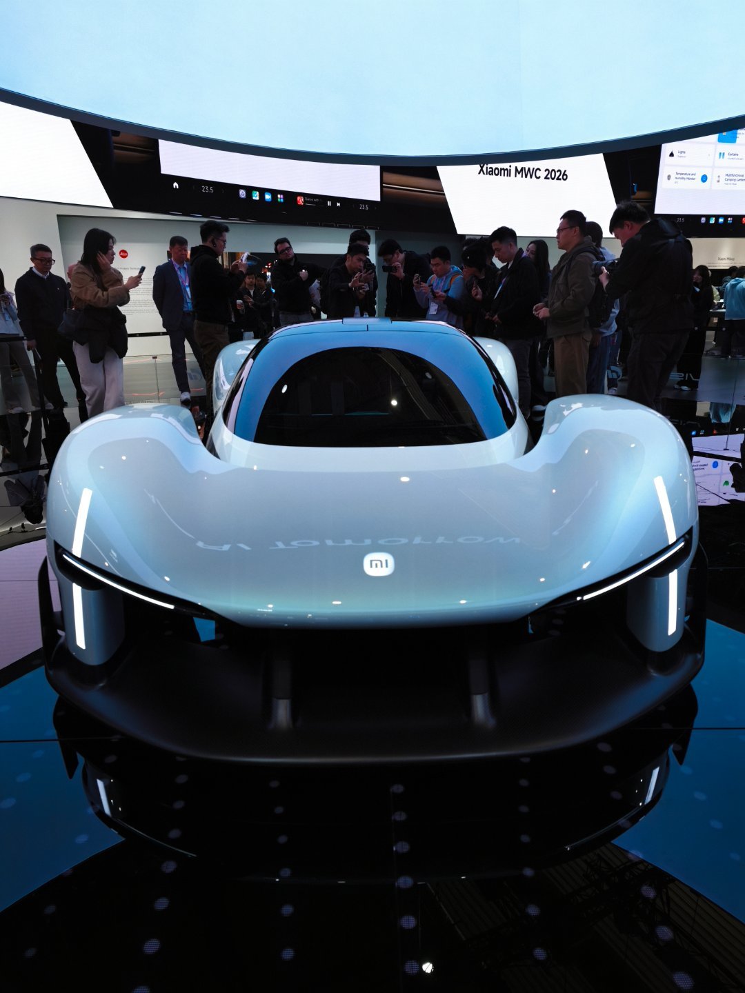 刚和李田原总聊完，其实小米VisionGT在设计之初，并没有把目标简单地设定为