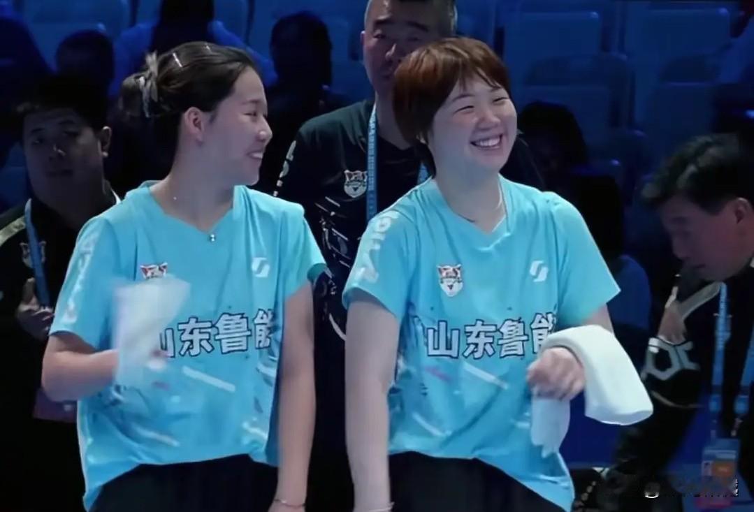 乒超联赛、啥时候真正的职业化？职业联赛标准：1、主客场制，收入归俱乐部所有