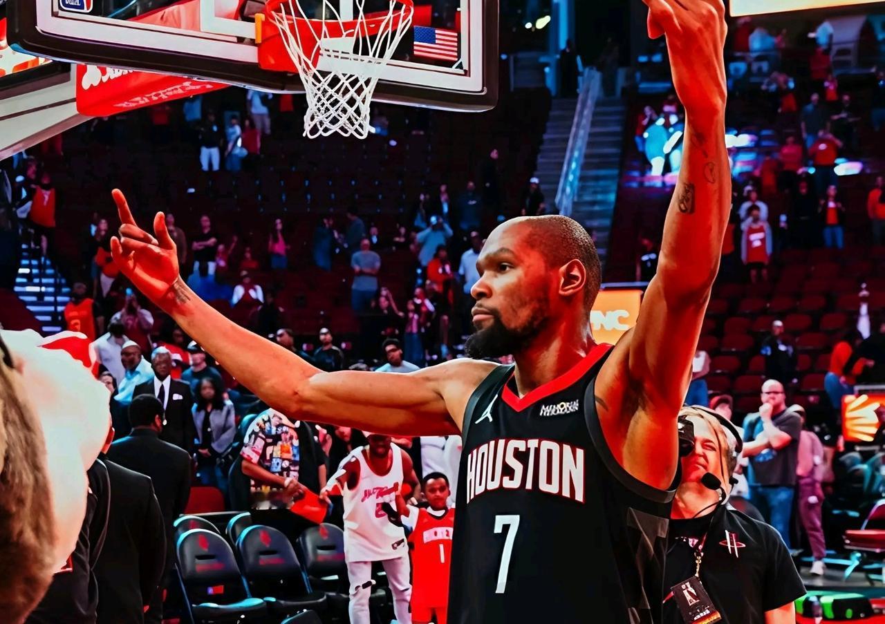 火箭如果对掘金要做到什么，通过上赛季掘金打的季后赛，你要承认这是一个球风比较成熟