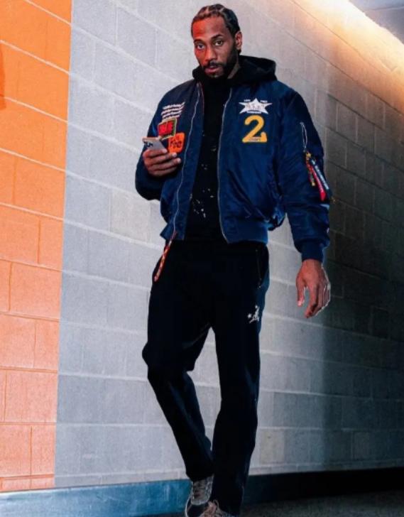 快船巨星伦纳德真是主帅泰伦-卢的心肝宝贝！今天卢教练在接受媒体采访时，聊到了伦纳