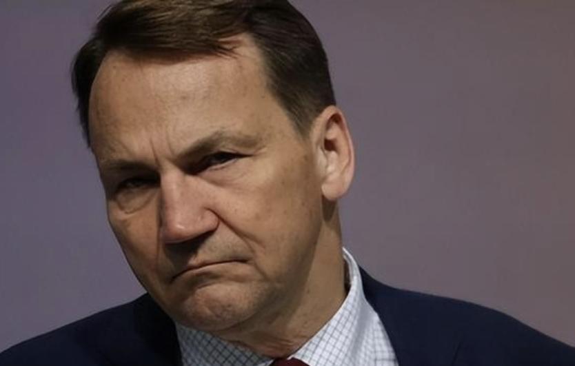 波兰外长对欧洲放下了狠话，别把美国当成真正的朋友，如果俄乌战争中俄罗斯最后赢了，