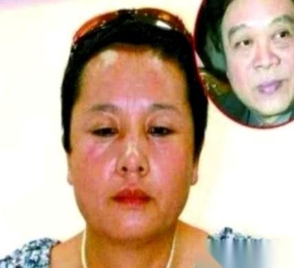 2004年，一场官司把全国观众都震懵了。法庭大门推开，一个叫饶颖的中年女人冲到镜