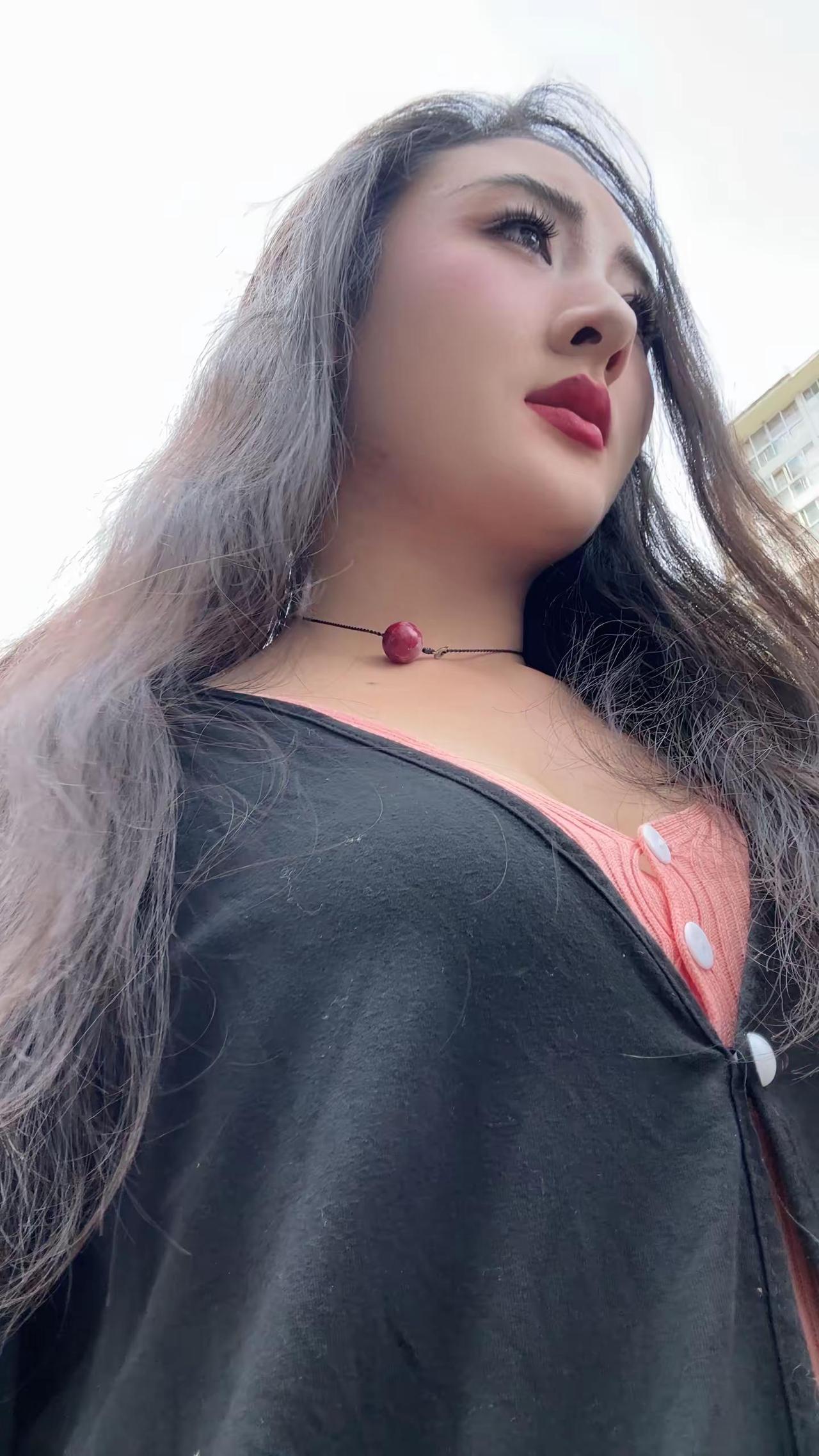 穿搭的尽头是姐姐