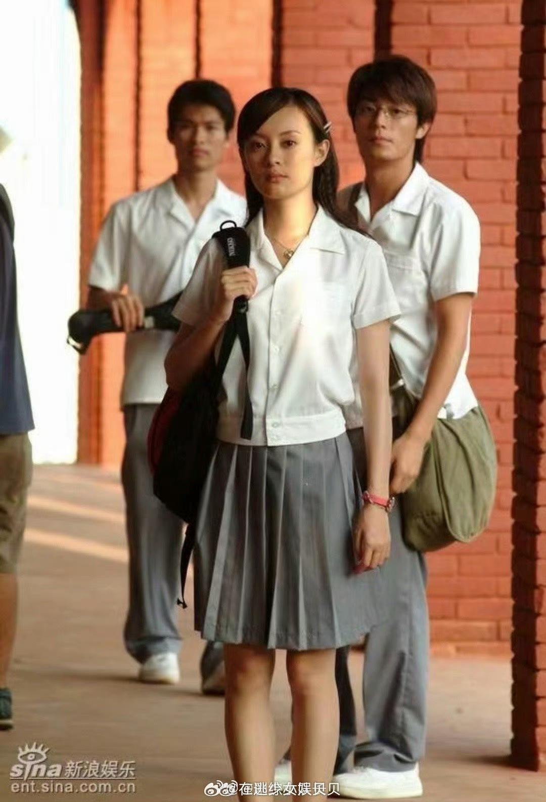 那时候的孙俪真的是一点娘娘味都没有，自从甄嬛传播出怎么看都是高贵的娘娘​​​