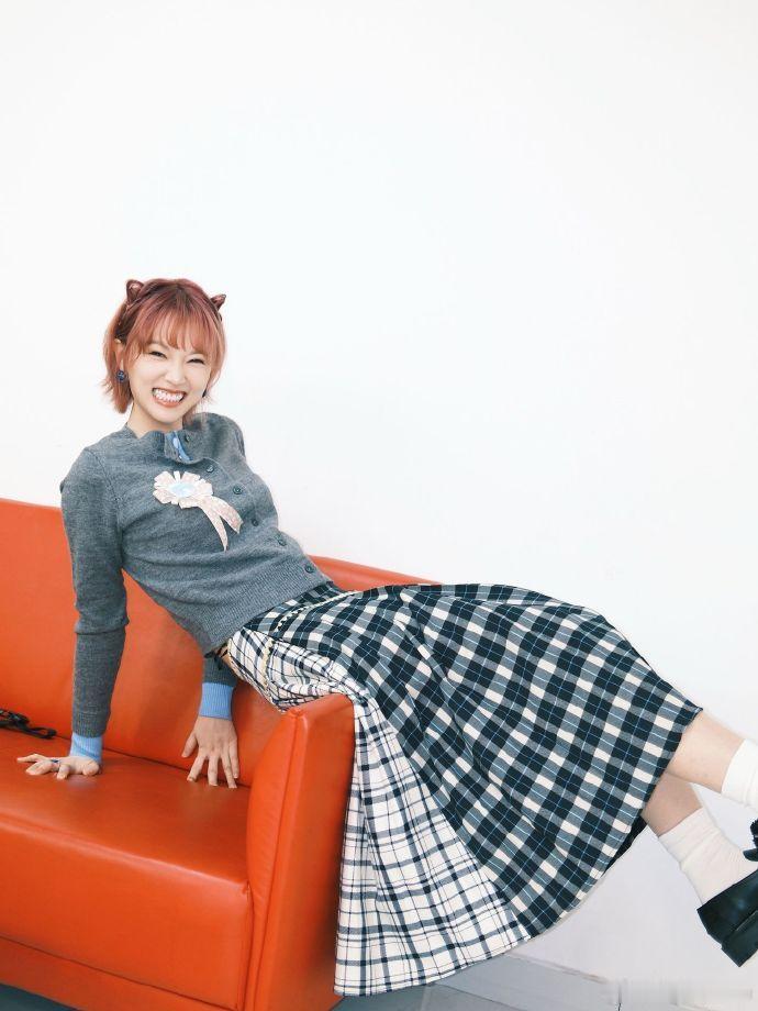 黄灿灿为防恶剪每天换发型内娱清醒姐就是她，黄灿灿每天换发型防恶剪，机智满分乘风2