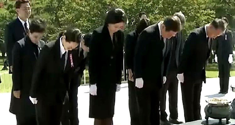 李在明：从街头到总统府---万万没想到！那个曾经蹲在马路