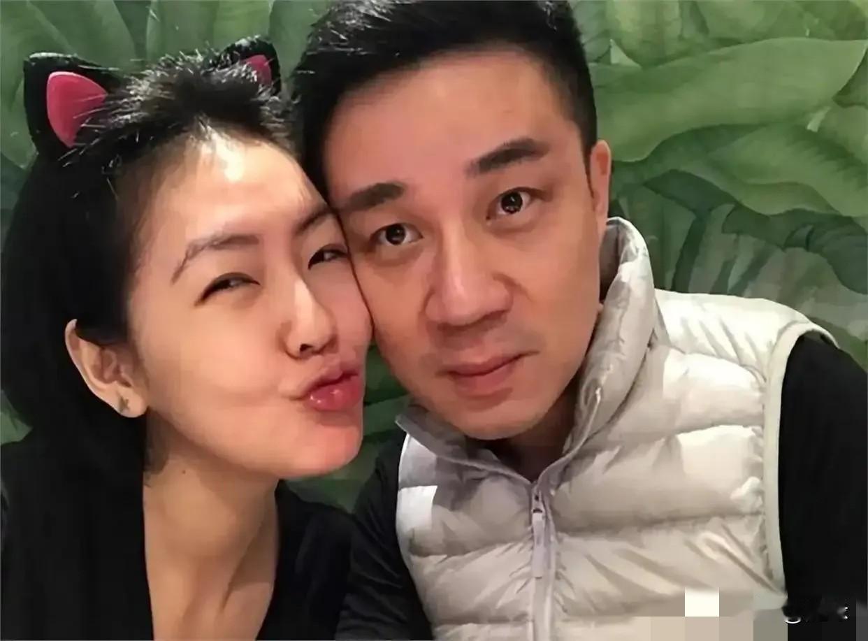 小S真的很奇怪！金钟奖获奖感言，说想念姐姐，说要把奖杯送给S妈，说姐夫具俊晔有