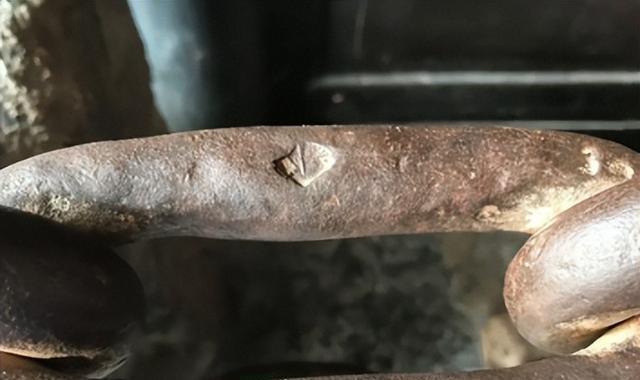 工程奇迹！泸定桥大修勘测统计，全桥12000多枚铁环中，超80%仍是康熙年间原装