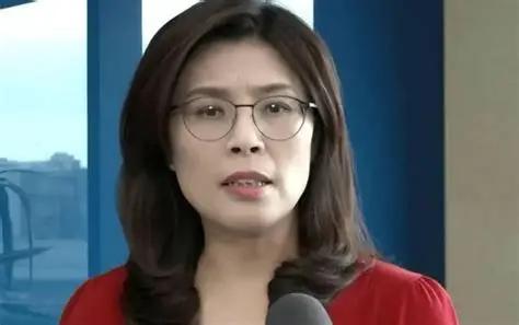 向美军发出明确警告：中国处理台湾问题，不允许任何外部军事力量插手。如果美军选