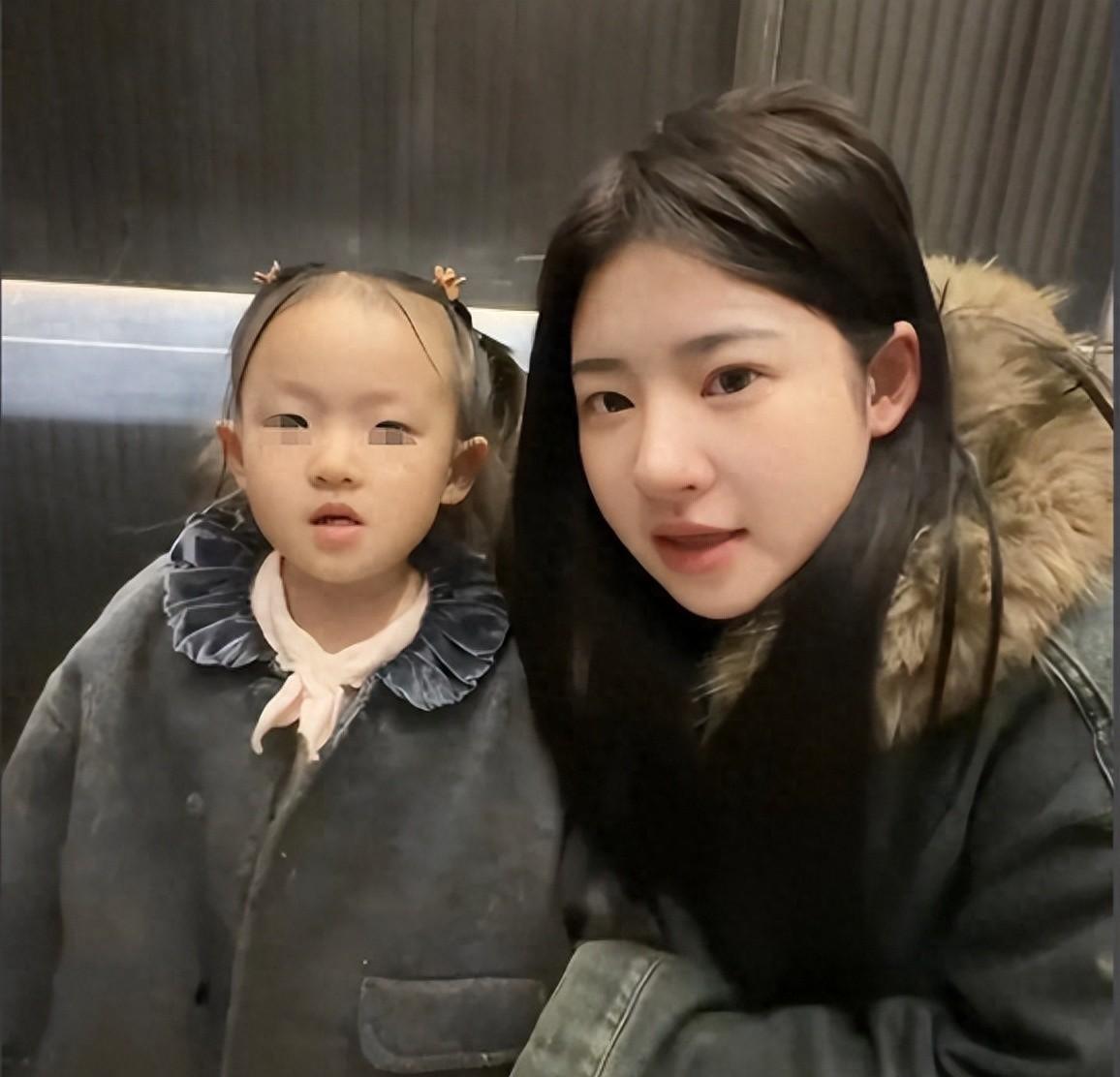 谁能想到，一出轰轰烈烈的“豪门认亲记”，一夜之间竟演变成了生父成谜的罗生门。