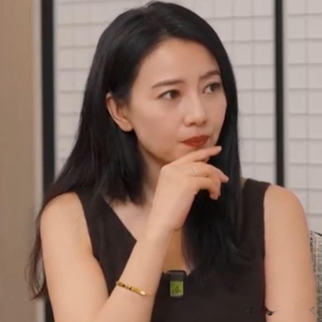 高圆圆说了很多女人的心声那就是结婚后的那几年很痛苦，这是真的，刚刚结婚意味着