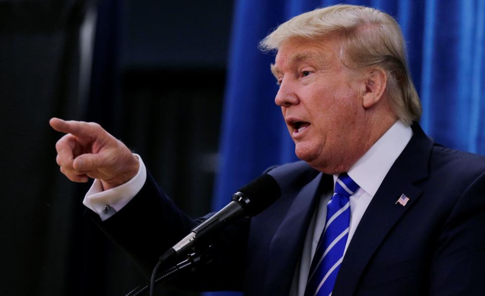 平时掐得你死我活的美国两党这次居然破天荒地站在了同一战线，11月18号这一天美国