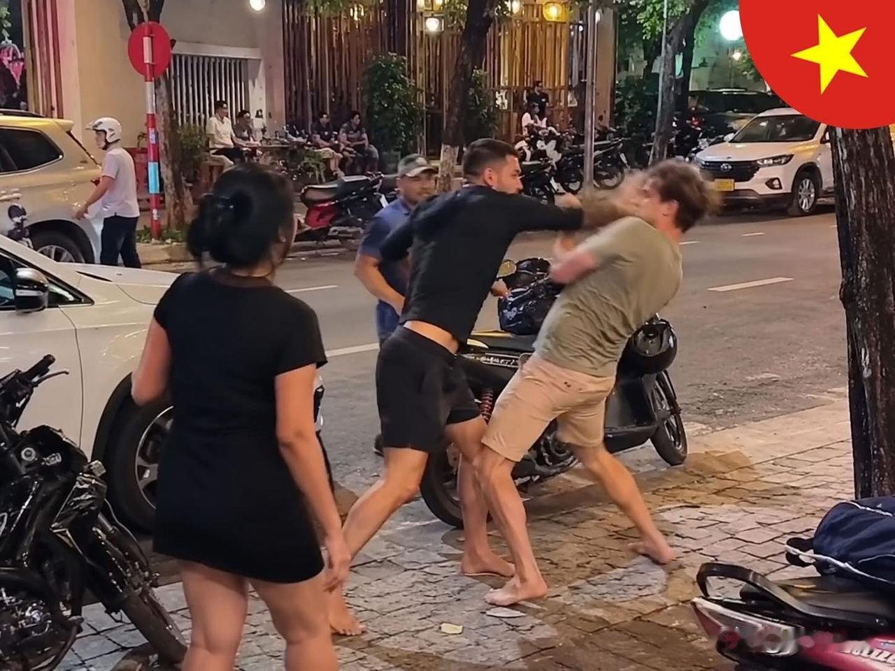 近期，越南出现了一些外国人打架或滋事的情况，特别是在旅游区。当你前往越南旅游时