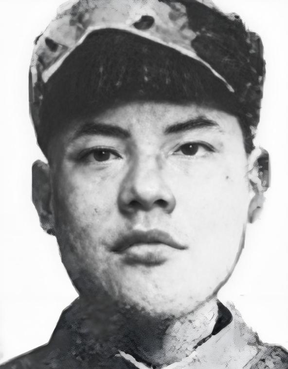 1943年，25岁的八路军敌工部科长被俘，日军严刑拷打无果，使出"美人计"。女子