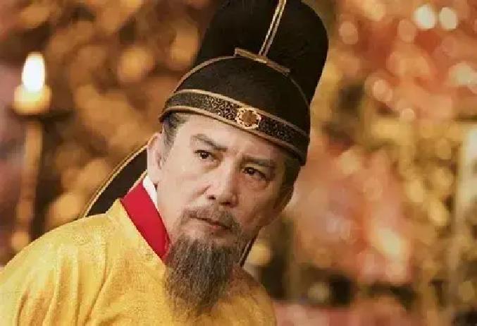 公元737年，唐玄宗李隆基，在一天内连杀3个皇子，其中就有太子李瑛。李瑛临死前，惨然一笑：&34;父