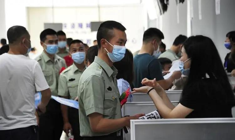 我来说说退役军人考地方事业编，能享受到哪几类实实在在的政策照顾。一、定向岗位