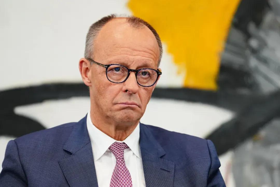 德国《图片报》今天（4月9日）报道：“Forsa民调显示，78%的受访者对默茨总