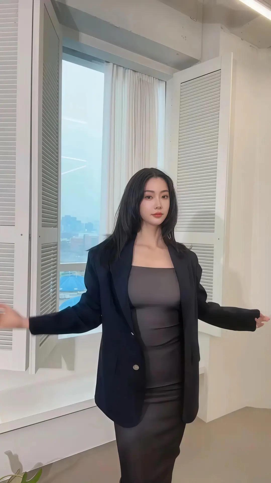 克拉拉 性感女神