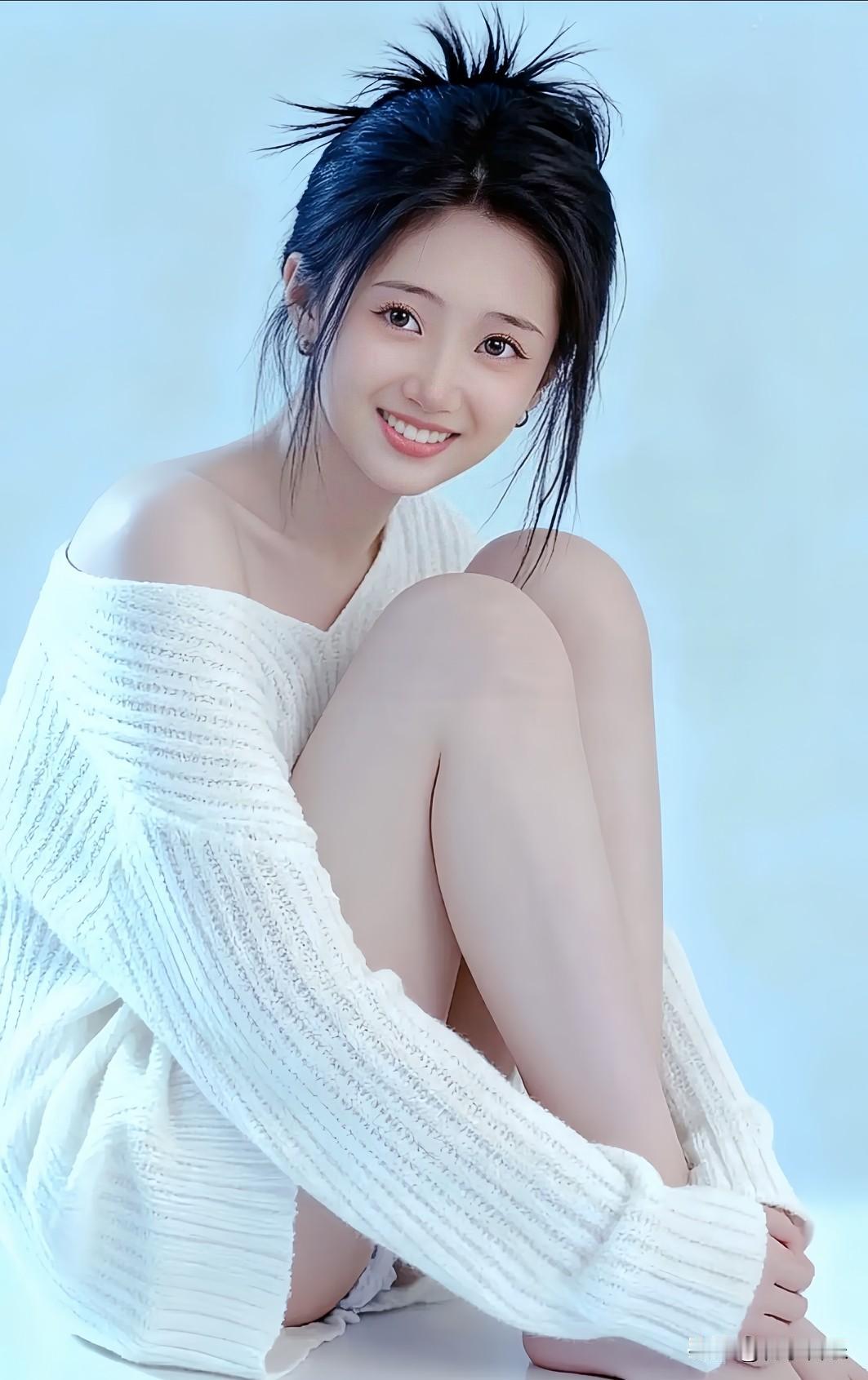 甜美少女心爆棚，温柔笑容治愈一切！💖🌸美少女的微笑超级迷人笑容校园美图