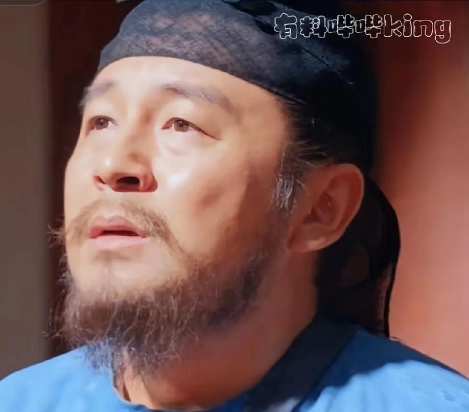 《长安的荔枝》一开播，真是让我对广东望而生畏。有一个镜头，雷佳音的大头明晃晃的