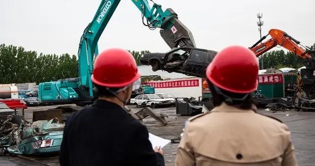 新能源车拆解揭秘：小作坊万元生意背后的环保博弈