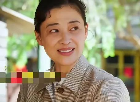 李雪琴错了。内裤和袜子一起洗，就是拿自己的健康开玩笑。你听过那句“内裤残留0