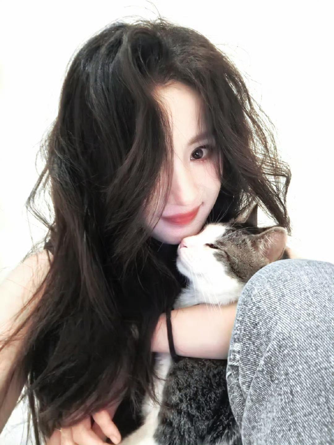 杨幂WeChat头像|优质女头|氛围感高级女头|无水印女头𖤣𖥧𖥣