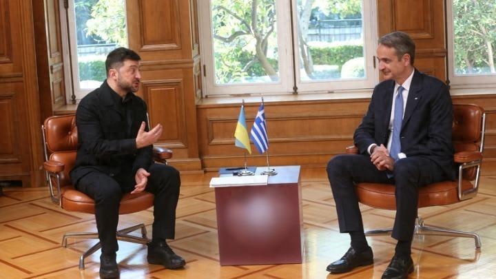 乌克兰总统宣布了，11月16日，泽连斯基坐飞机去了希腊，和希腊总理签了个天然气供