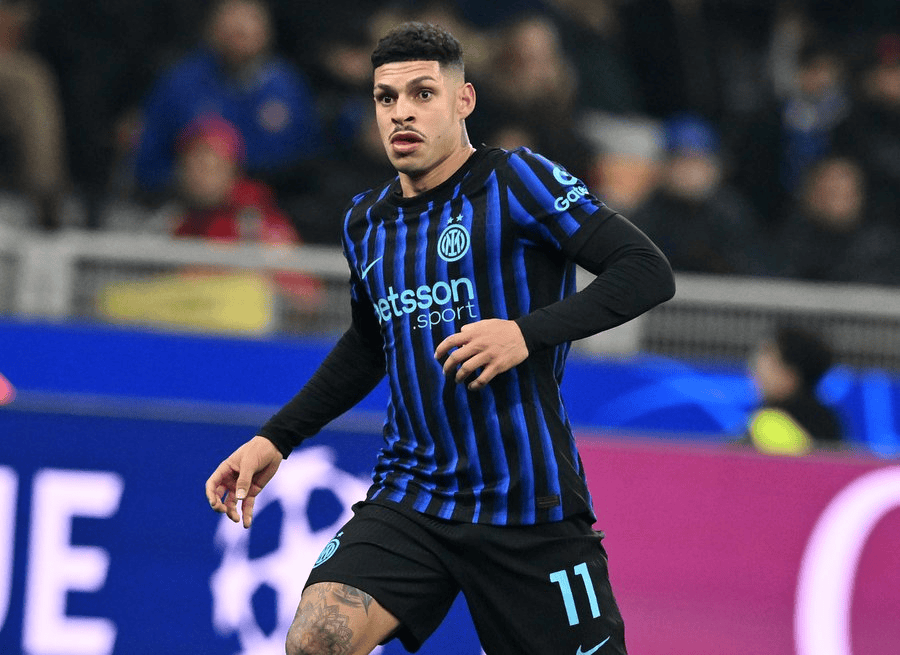 镜报: 伯恩茅斯有意在冬窗压哨签下国米右翼卫路易斯-恩里克