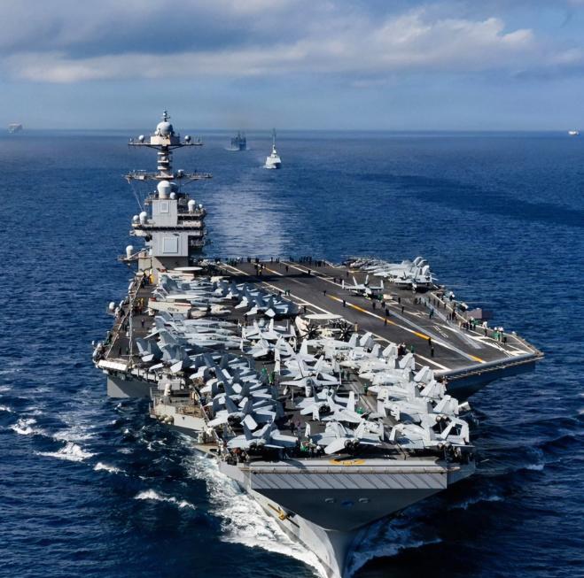 太尴尬了！美军1/3舰艇集结在伊朗周边却不敢动手的原因曝光了。2月24日，一