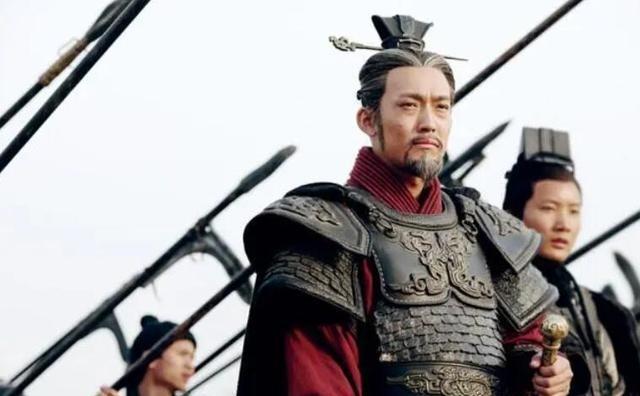 在公元430年那场刘宋对北魏的拉锯战里，宋军内部出了叛徒，跑到敌营通风报信，说宋