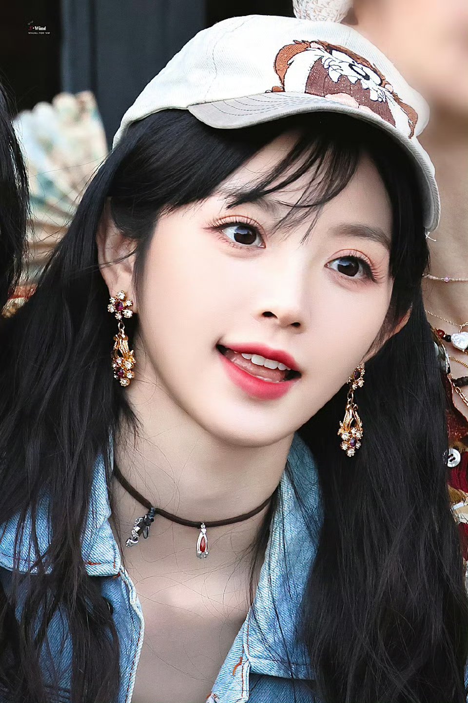 田曦薇这组怼脸高清图太萌太美了​​​