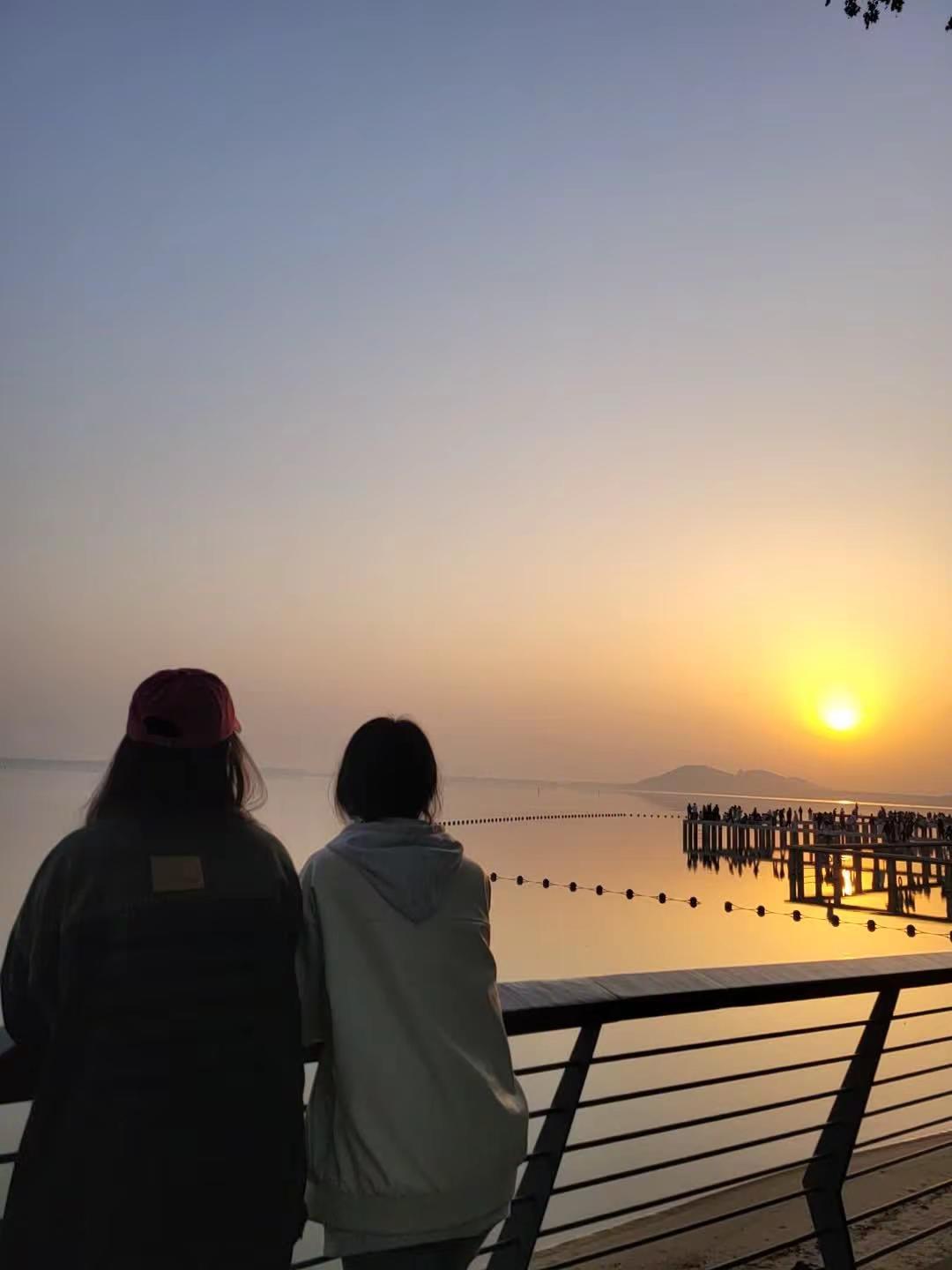 武汉游记回忆降落武汉简单普通幸福感BGM武汉@苗