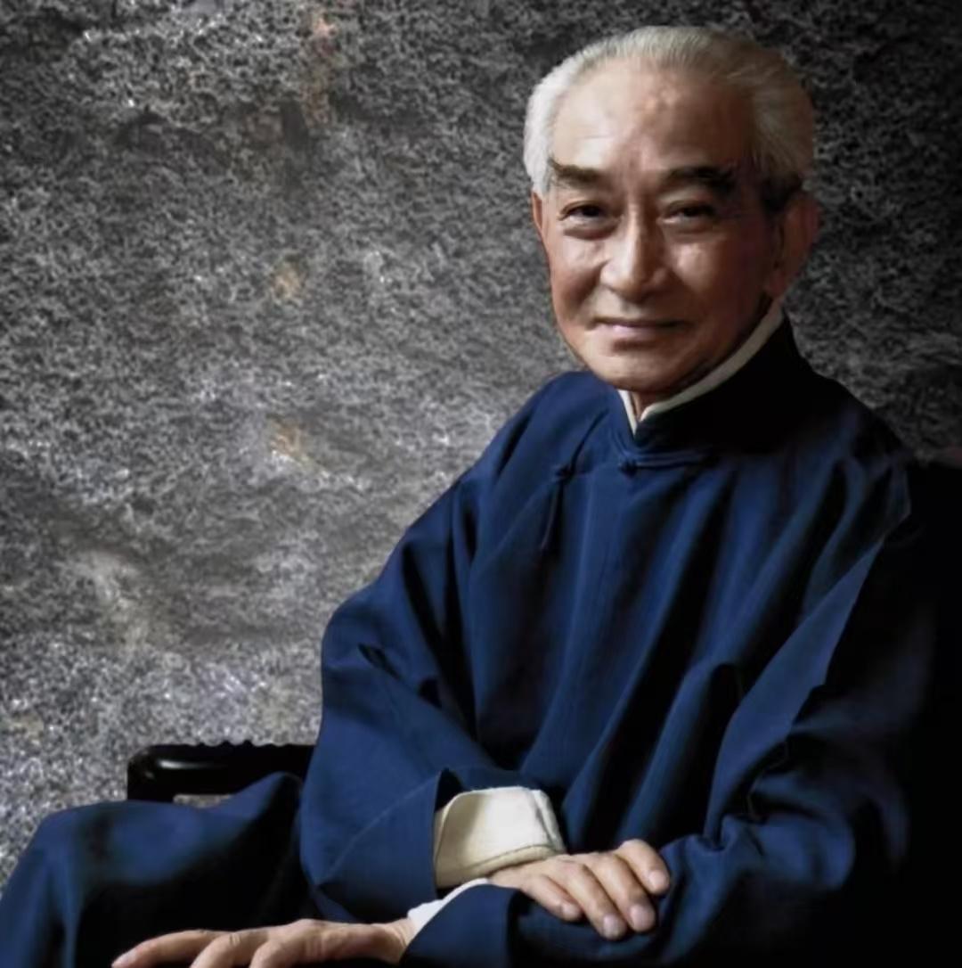 一位智者说：“能把人往死里整的人，都不是什么好东西。明知道对方单纯善良又老实，还