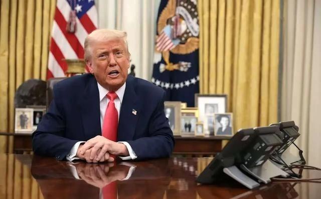 中美关税大战最意外的结果是中国没料到的，美国原来的“绝招”是用俄罗斯的那套对付中