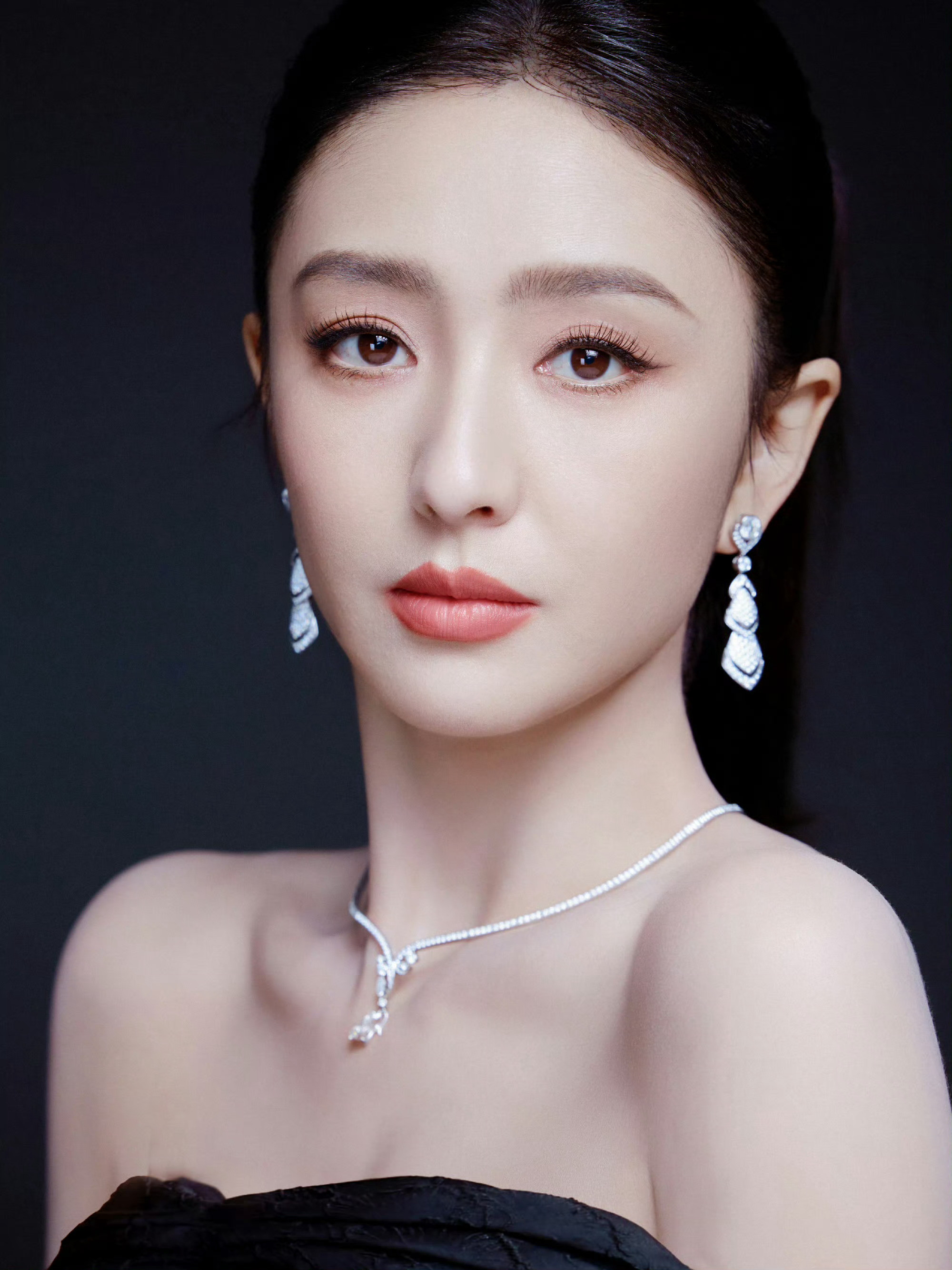 佟丽娅真的好美不叫妈妈叫什么