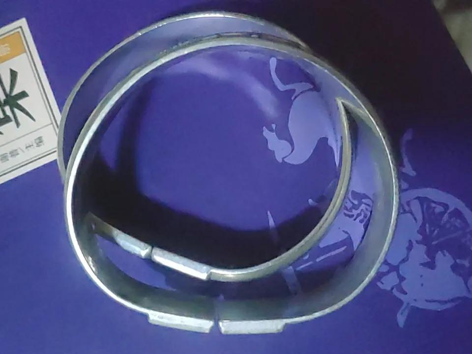 你知道吗？苗银、藏银不含银！苗银、藏银根本不含银或含银量很低，那她的成分是什么