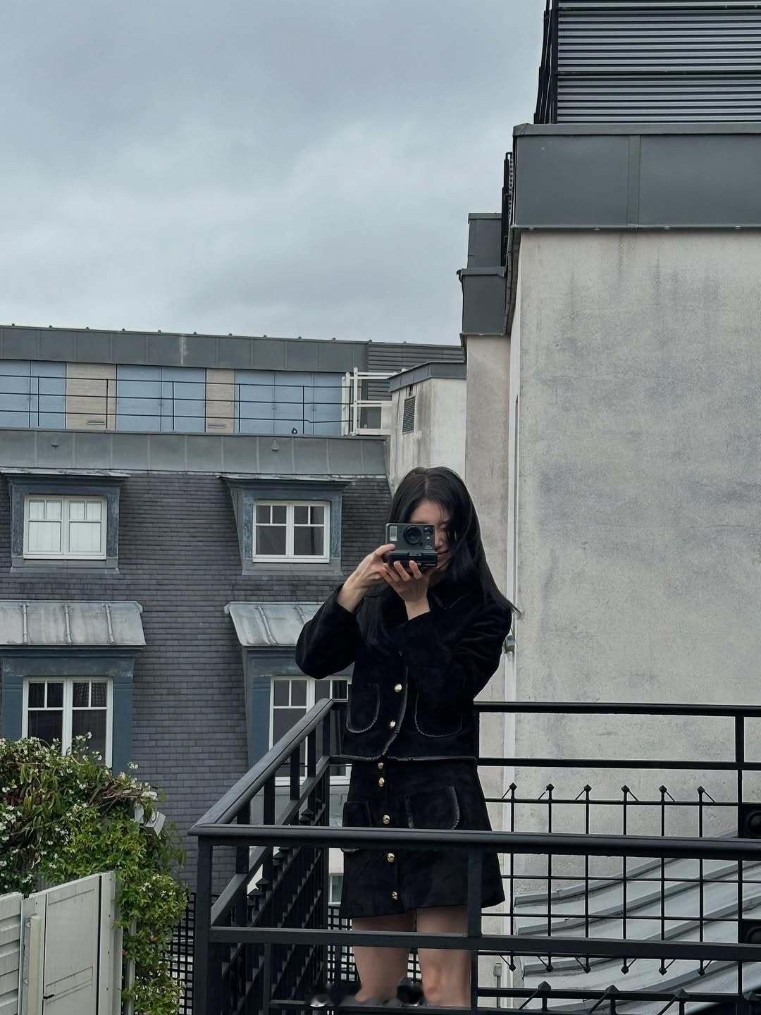 Celine秀智太美了🖤​​​