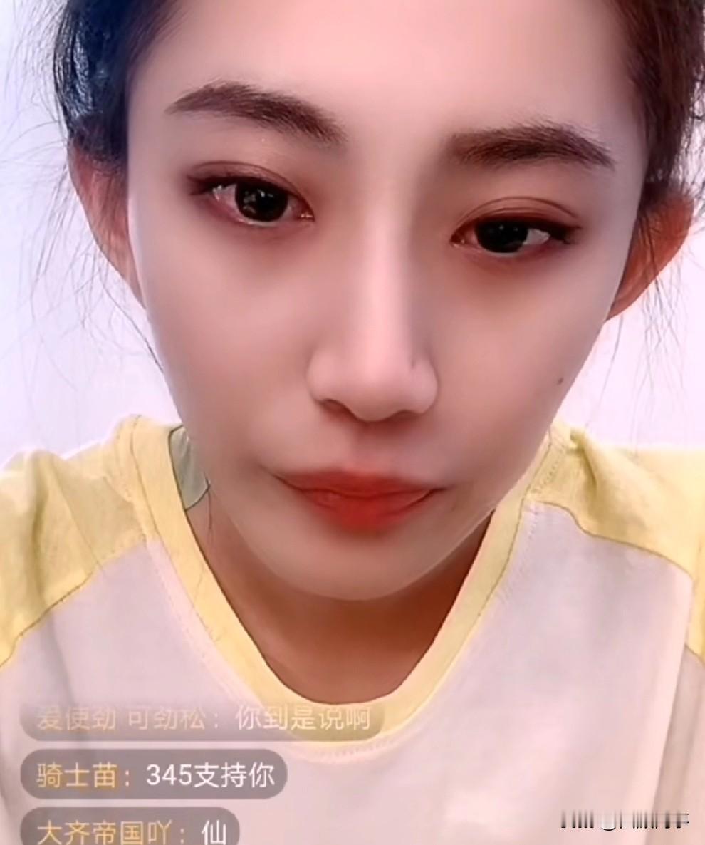 小仙女回应当初和醋王分手是因为洋姐，喊话粉丝他犯错已经受到惩罚了，不要老揪着不放