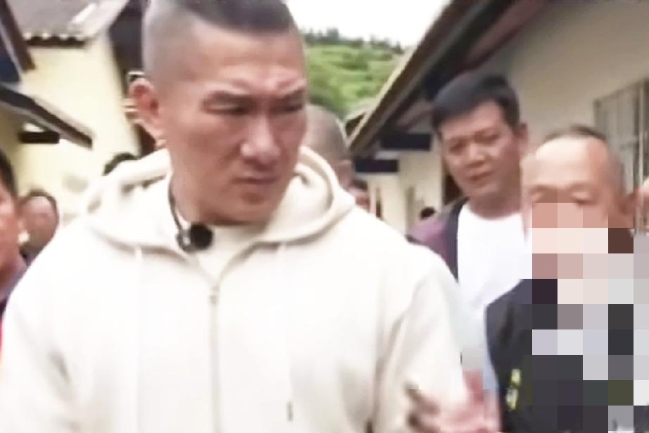 新消息，网红“馆长”帮赖清德在漳州寻根，宗亲们盼赖清德回头是岸网友:赖清德回