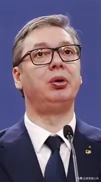 就在刚刚塞尔维亚宣布了10月12日，塞尔维亚总统武契奇宣布：我不会把俄罗斯人