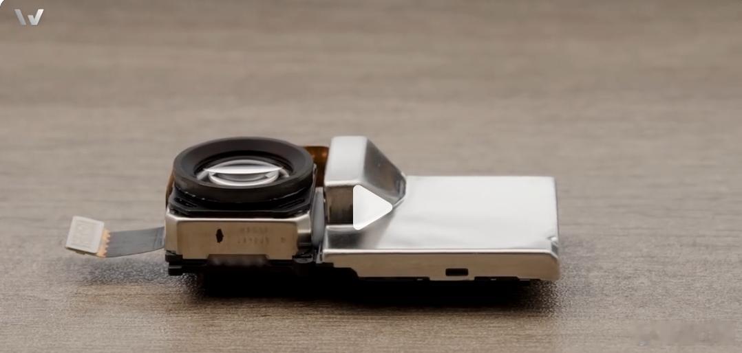 昨天看了拆解OPPOFindX9Ultra的10倍长焦镜头，感觉OPPO