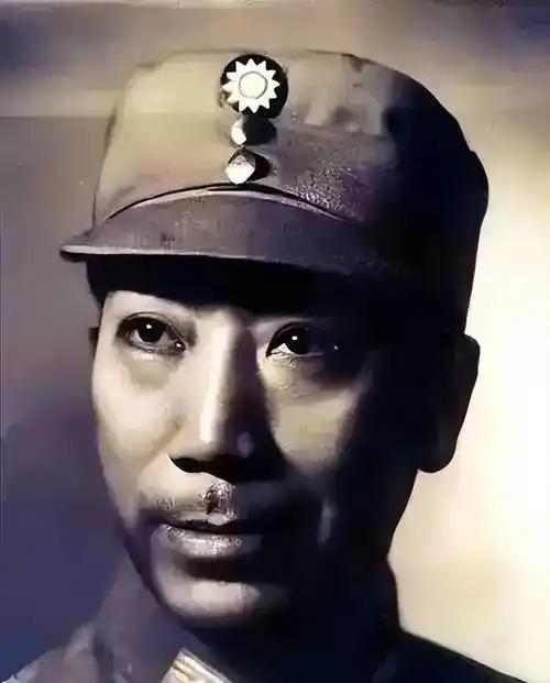 1942年，蒋介石得知林世良被枪毙，怒火中烧，提笔怒斥戴笠4个字：擅权嗜杀